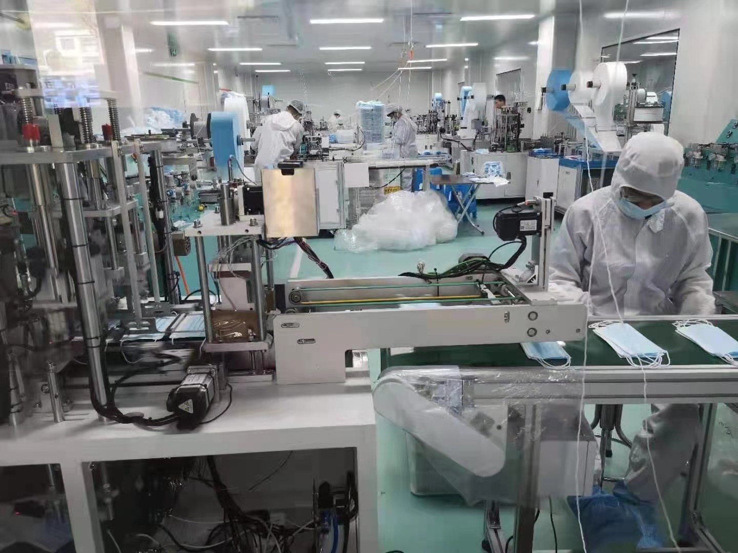 市工信局检查指导饶平县抗疫物资保障及工业企业疫情防控工作