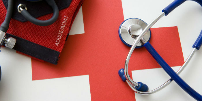 湖北红十字会捐赠物资分配引争议，医院分等级遭质疑