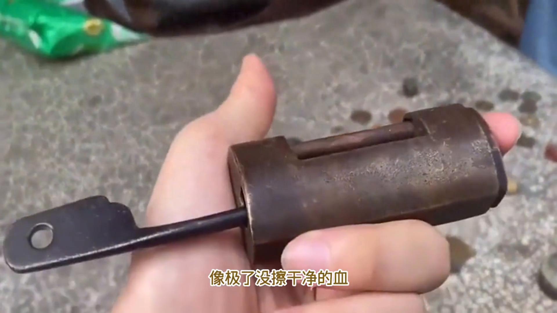 大学图书馆神秘古籍修复室，惊现灵异事件