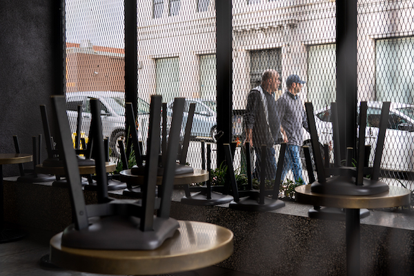 新冠疫情带来系列危机，美国升级经济刺激方案应对